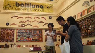 souvenir pernikahan tradisional etnik murah handmade kerajinan tangan