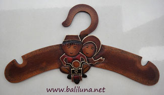 souvenir pernikahan etnik tradisional nuansa Indonesia banget asli handmade hasil kerajinan tangan dari bali
