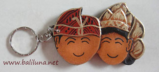 souvenir pernikahan etnik tradisional nuansa Indonesia banget asli handmade hasil kerajinan tangan dari bali