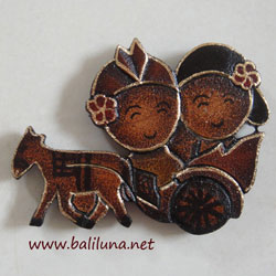 souvenir pernikahan tradisional etnik tempelan kulkas pengantin tradisional adat Bali